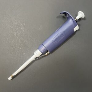 Rainin Classic manual single-channel pipette, 20-200 μL (17008652) Warranted